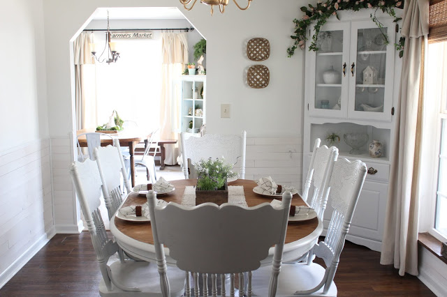 Dining Room Walls