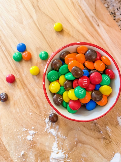 baking with m&ms