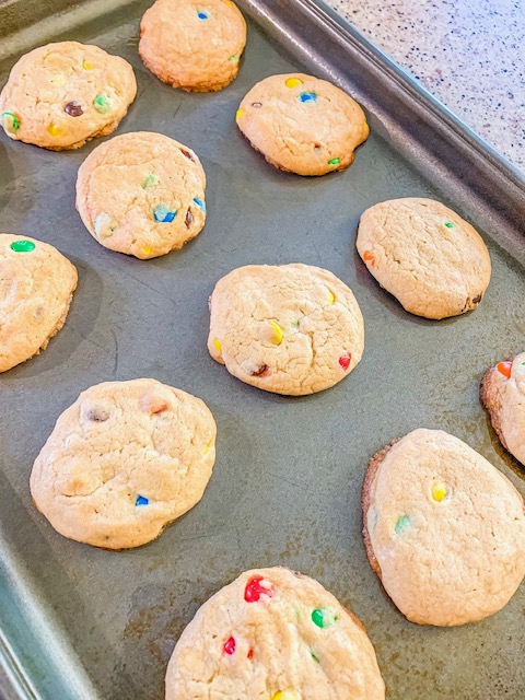 delicious m&m cookies