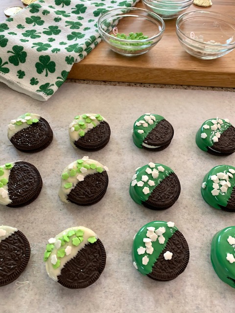 A St. Patrick's Day treat using Oreos and green and yellow icing