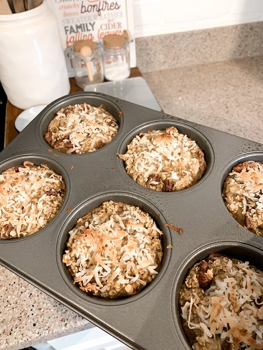 an easy recipe for baked hummingbird oatmeal