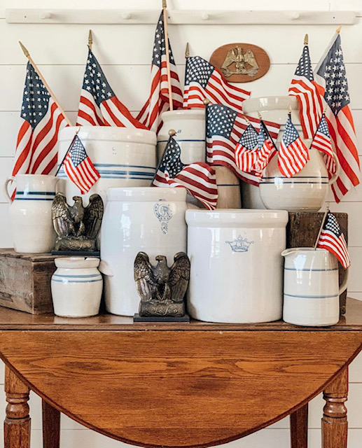 using flags in patriotic decor