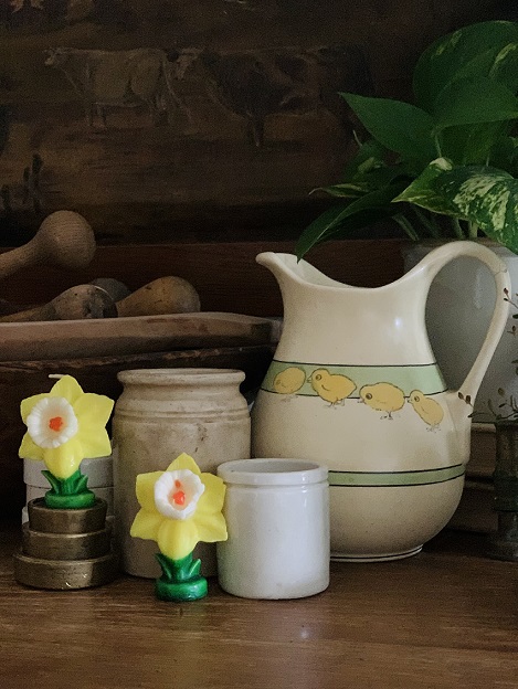 vintage spring vignette