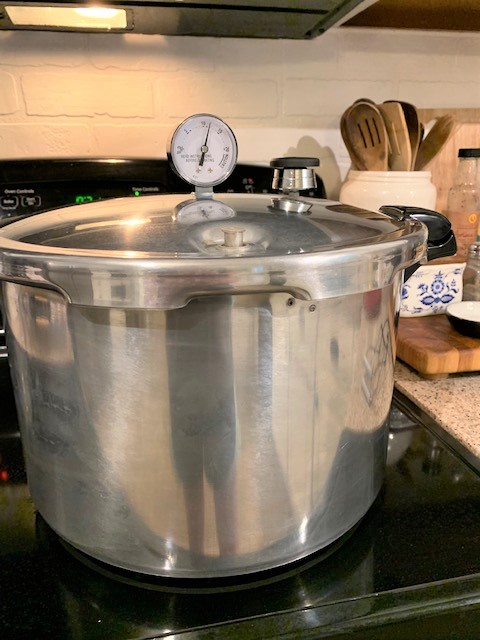 how to use a pressure cooker to can fresh peas