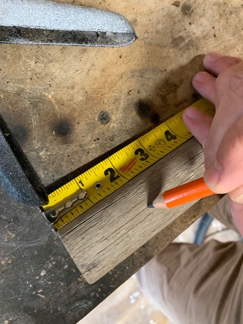 measurements for a chicken swing