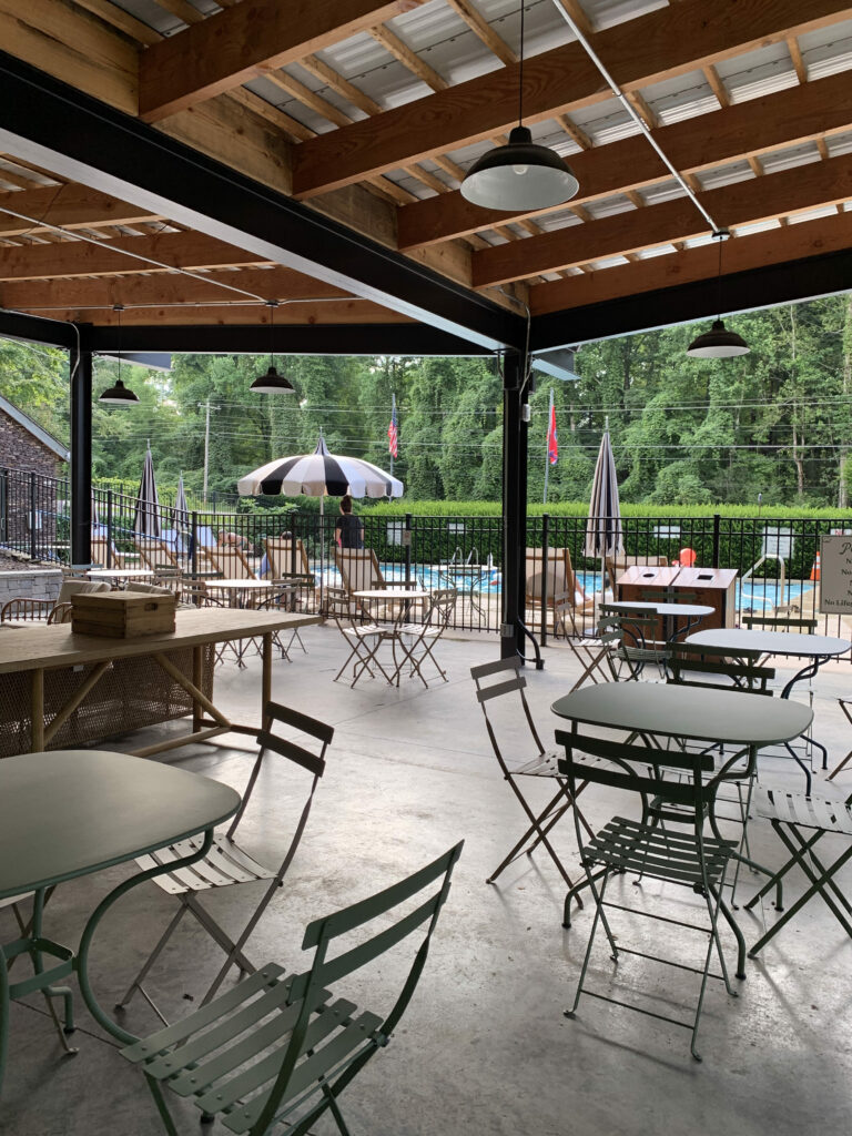 pool and pavilion area of Roamstead campground